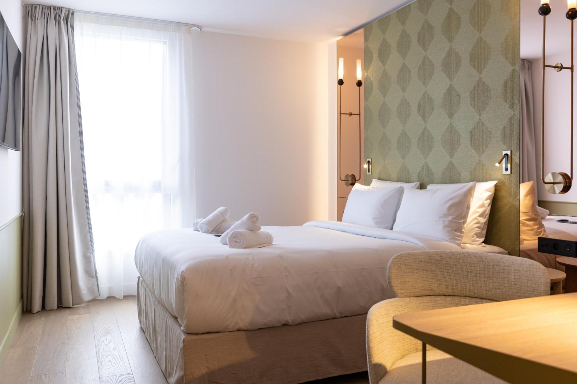 Hotel Kyriad Prestige Paris Asnieres Εξωτερικό φωτογραφία