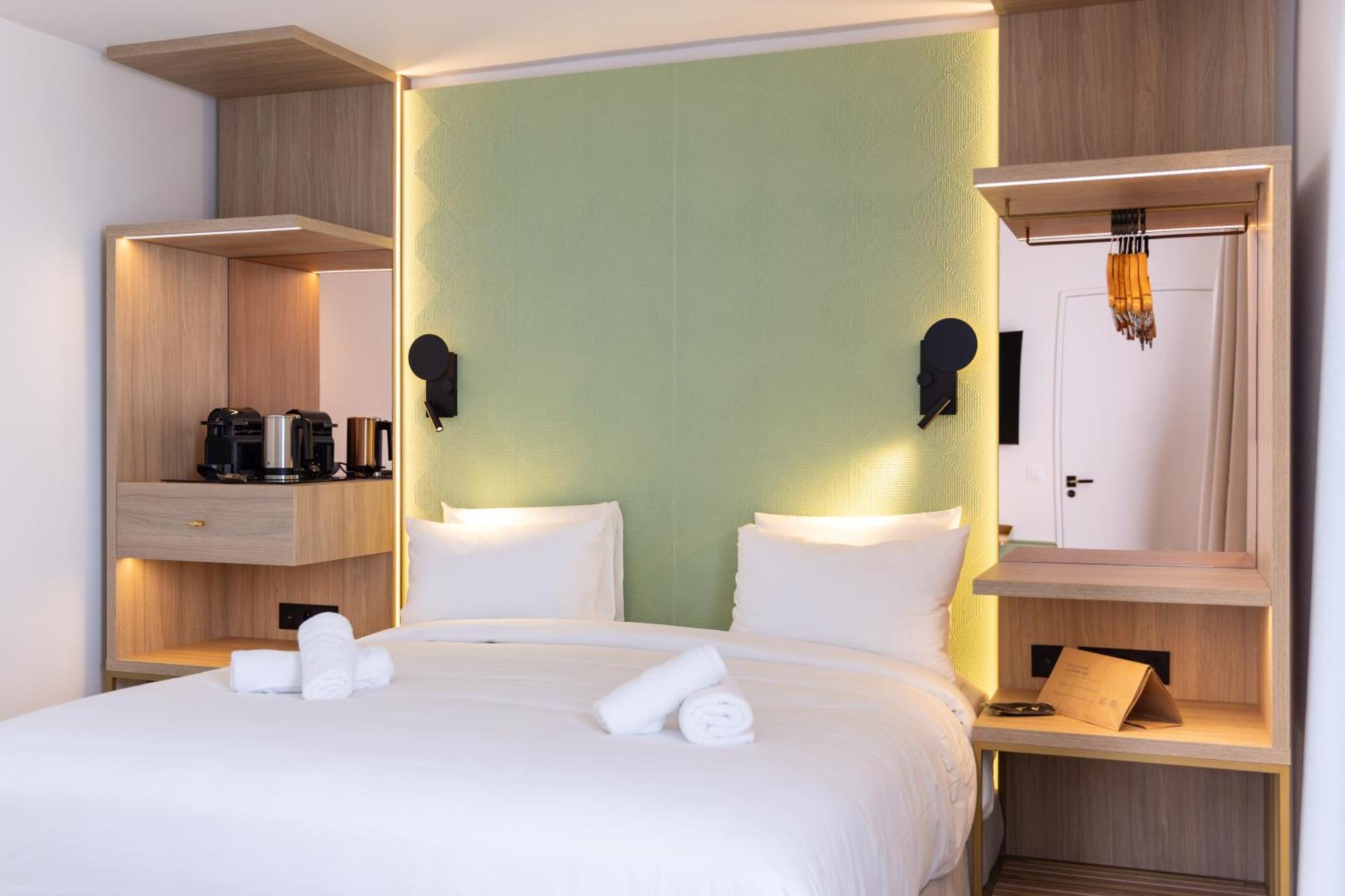 Hotel Kyriad Prestige Paris Asnieres Εξωτερικό φωτογραφία