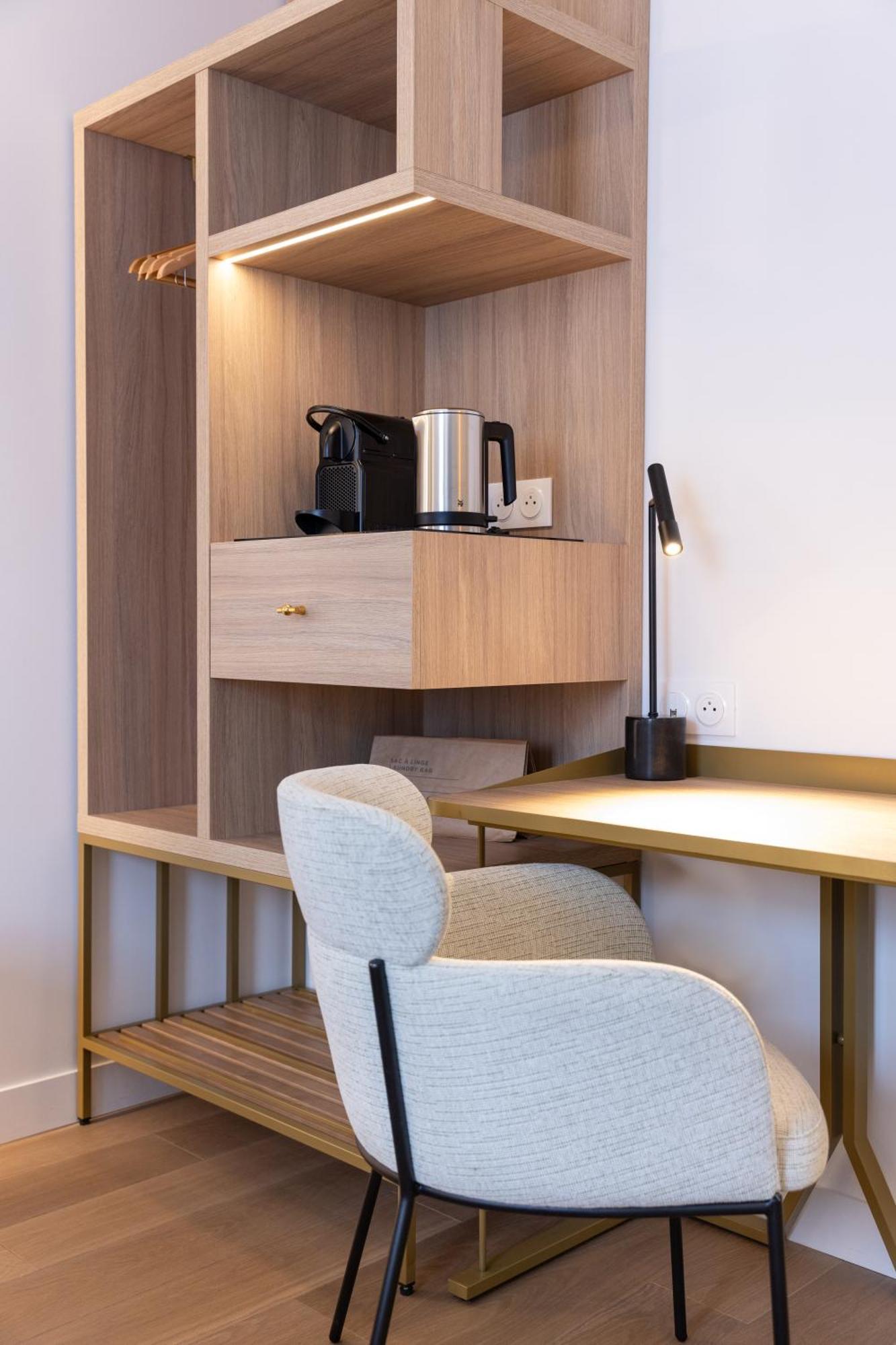 Hotel Kyriad Prestige Paris Asnieres Εξωτερικό φωτογραφία