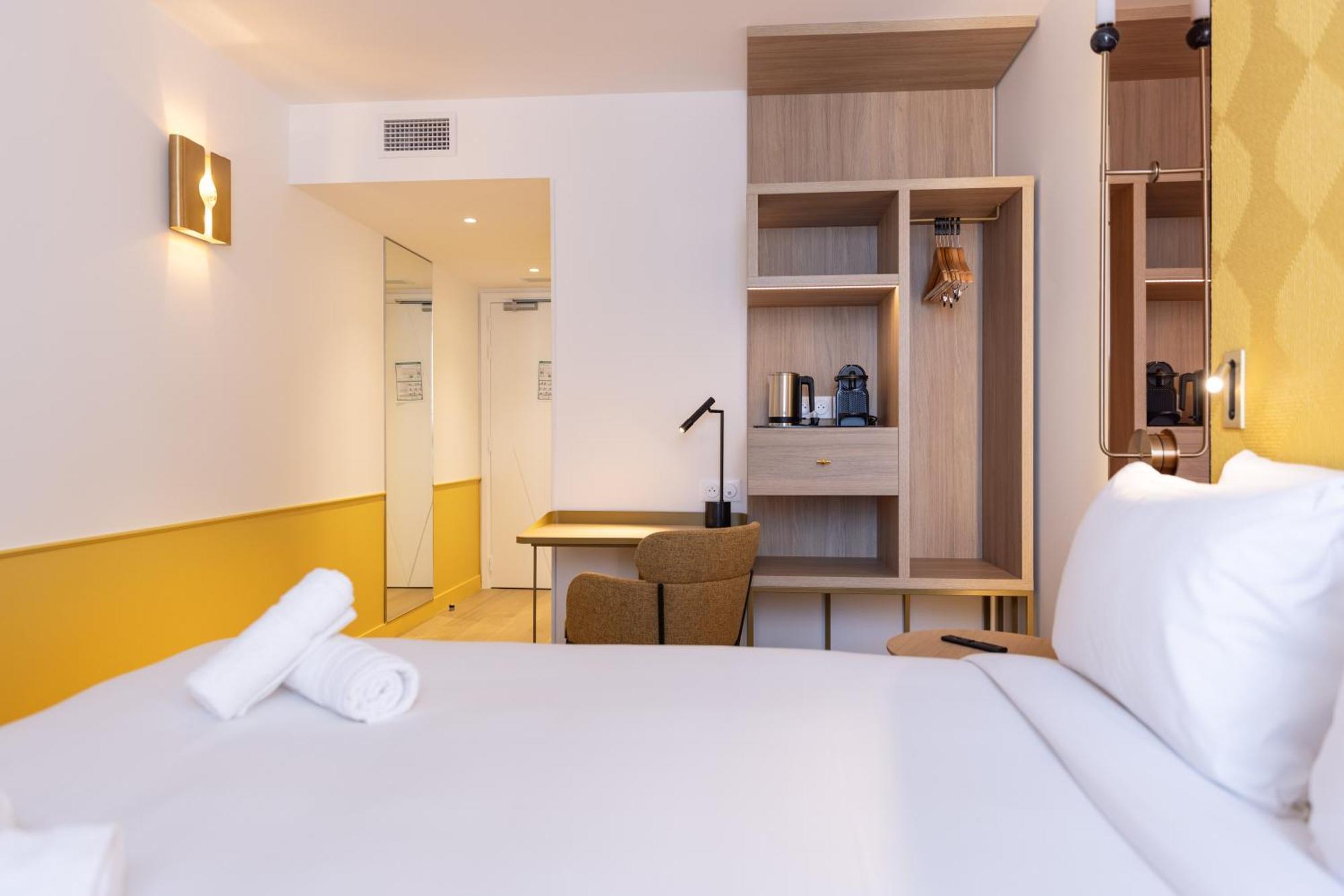 Hotel Kyriad Prestige Paris Asnieres Εξωτερικό φωτογραφία