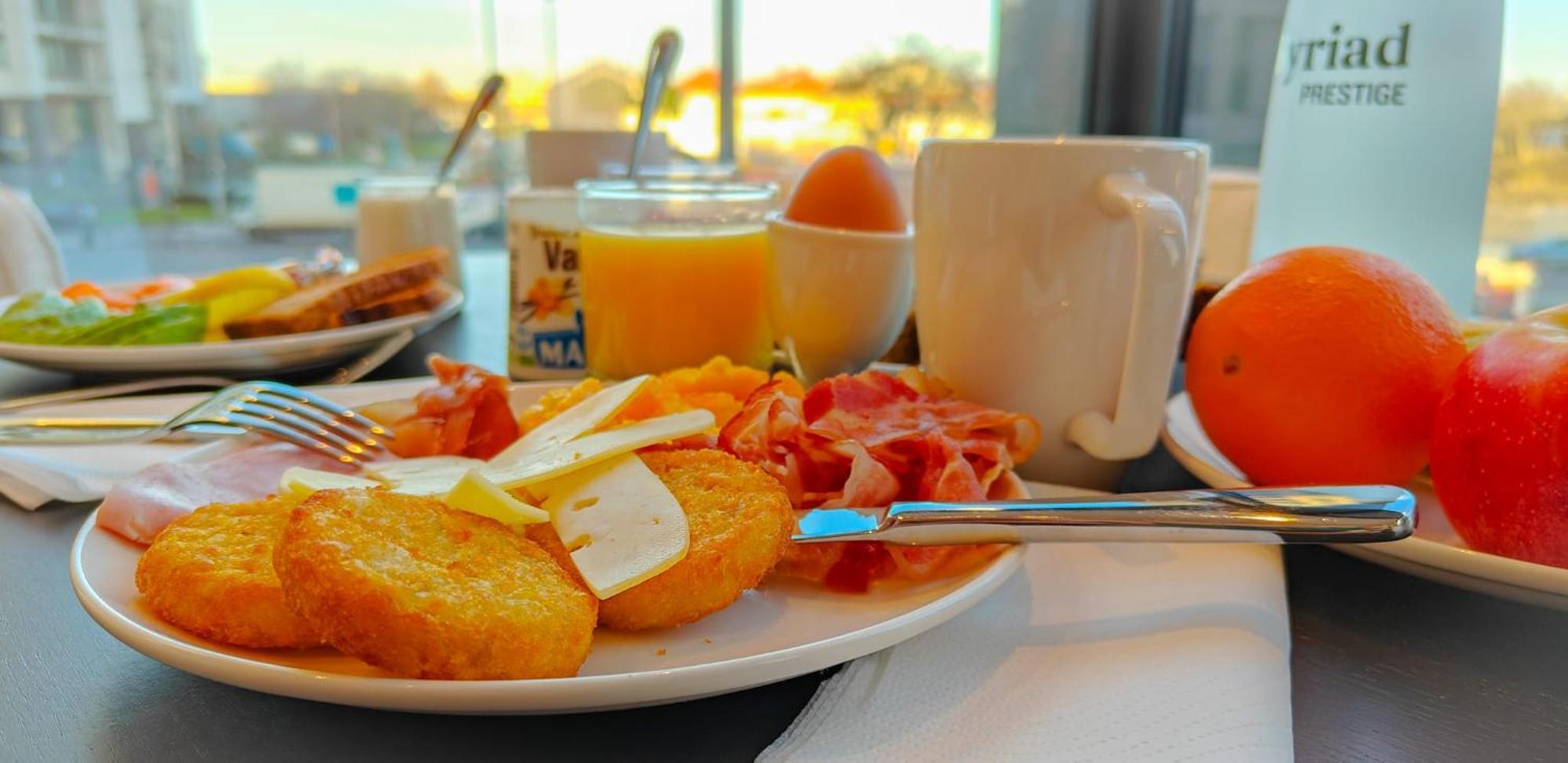 Hotel Kyriad Prestige Paris Asnieres Εξωτερικό φωτογραφία
